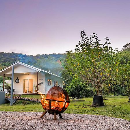 The Poolhaus Retreat - Peaceful Private Studio Valdora 외부 사진
