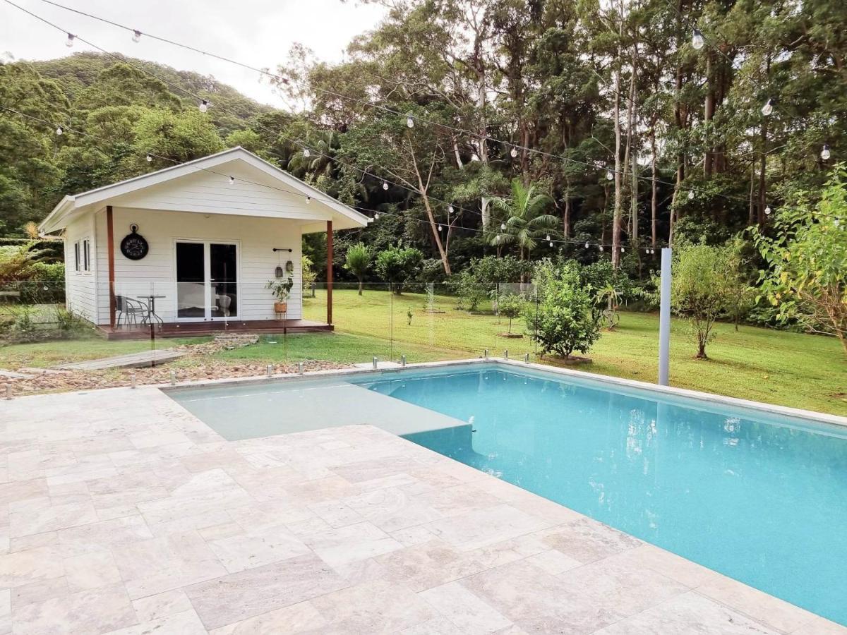 The Poolhaus Retreat - Peaceful Private Studio Valdora 외부 사진