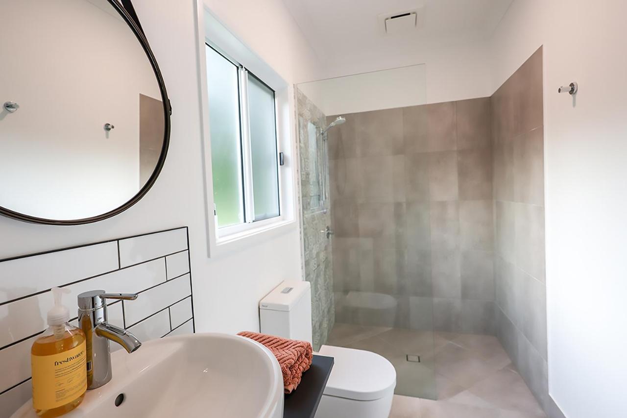 The Poolhaus Retreat - Peaceful Private Studio Valdora 외부 사진